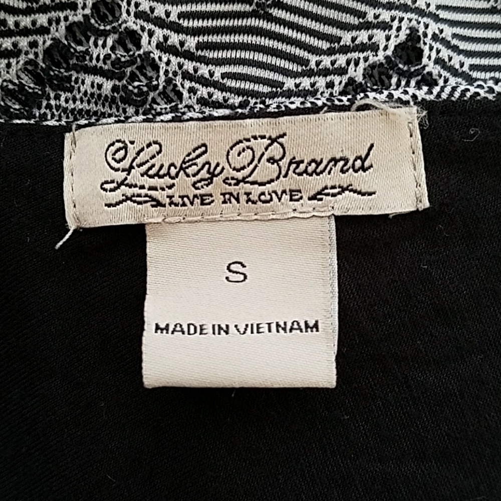 Lucky Brand women S skater black and gray crochet - Picture 5 of 5